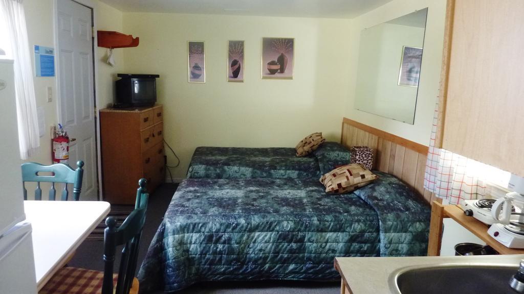Silver Springs Cottage Resort Harcourt Экстерьер фото