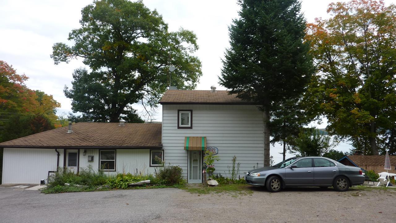 Silver Springs Cottage Resort Harcourt Экстерьер фото